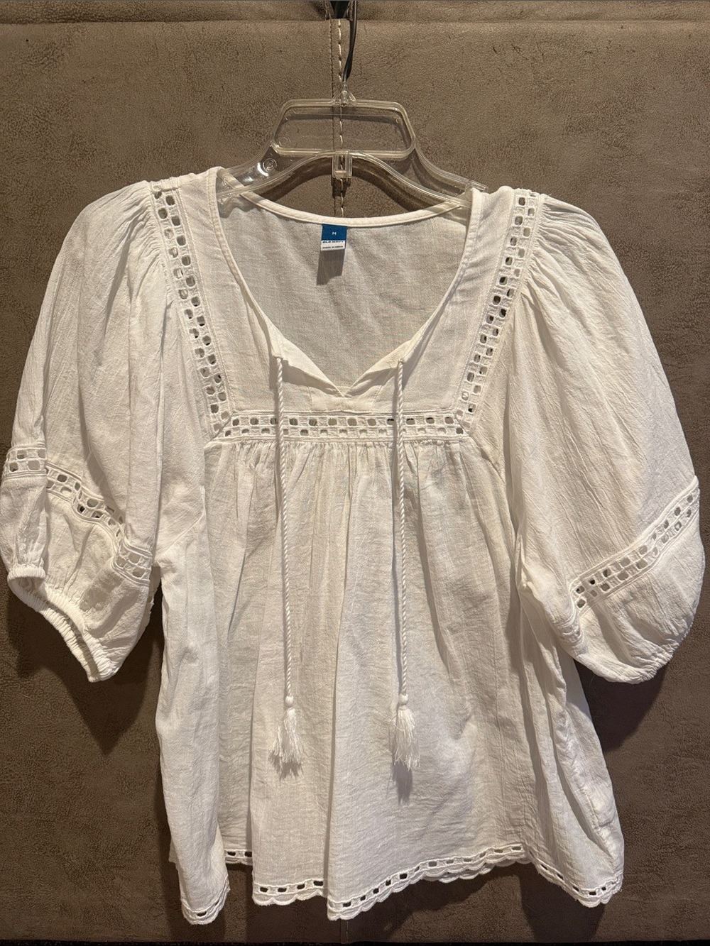 Old Navy White Cotton Eyelet Peasant Blouse
